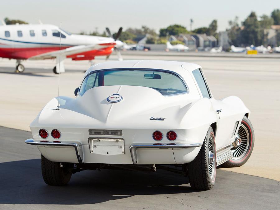  Chevrolet Corvette Stingray 1967 года  (фото 22 из 26)